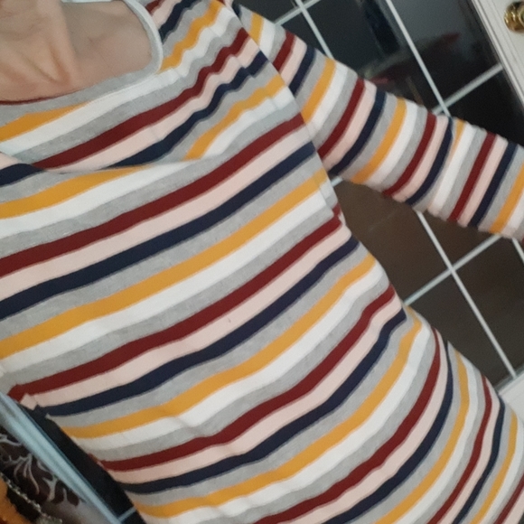 Shirt with 3/4 length sleeves - Picture 4 of 4